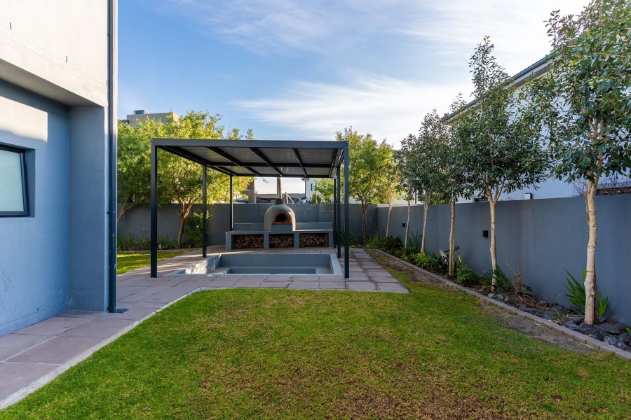 4 Bedroom Property for Sale in Sagewood Western Cape